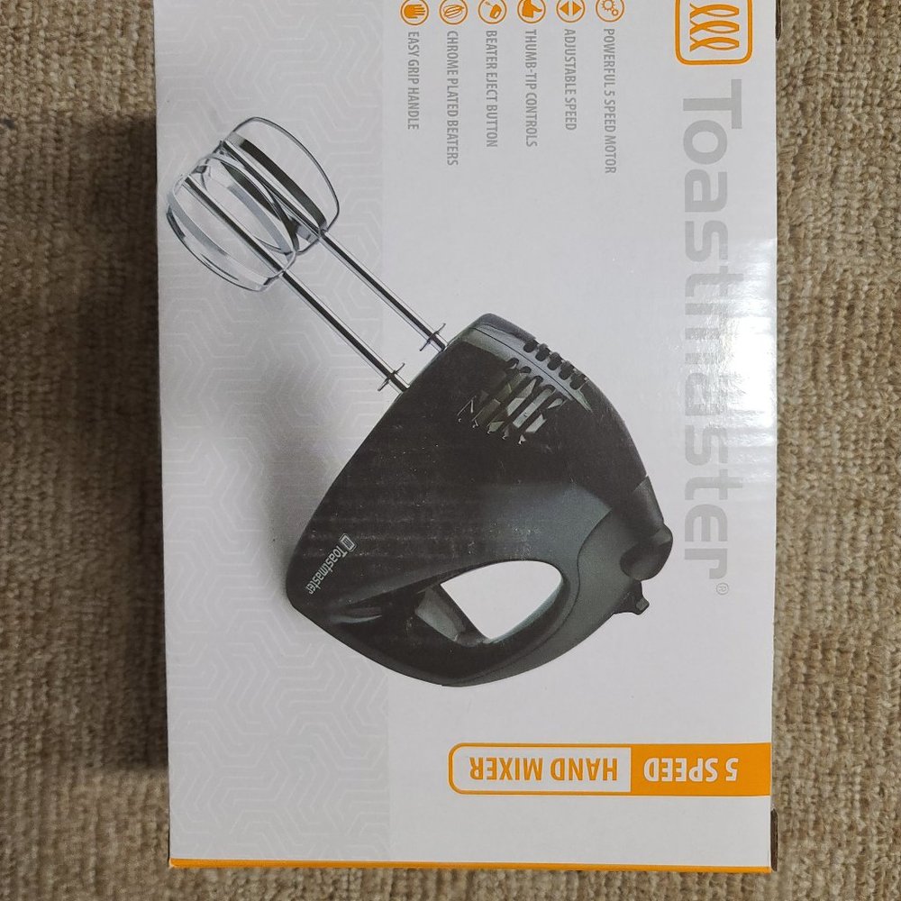 Toastmaster Hand Mixer - Picture 5 of 5
